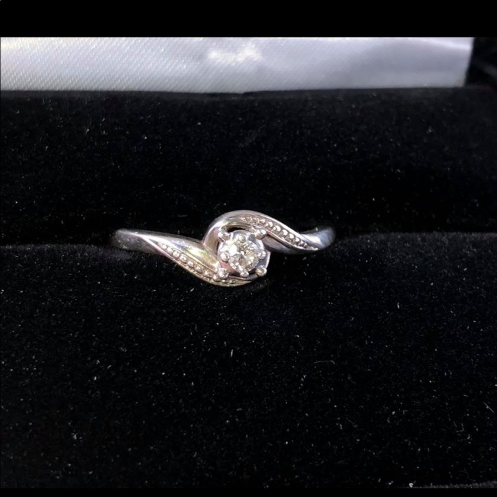 Harry Richies Promise Ring